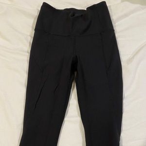 Lululemon cropped leggings